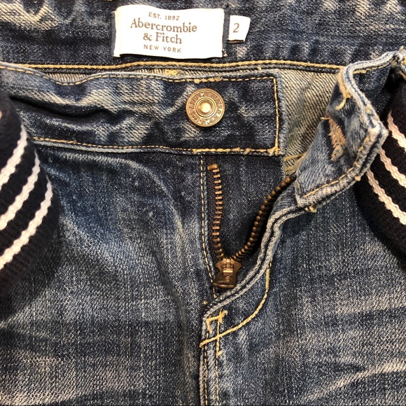 Y2K Abercrombie and Fitch Jean Skirt Y2K - Picture 4 of 4